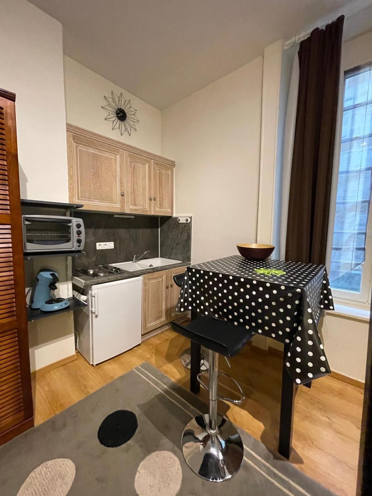 Studio Centre Ville بريف لا غايلارد المظهر الخارجي الصورة